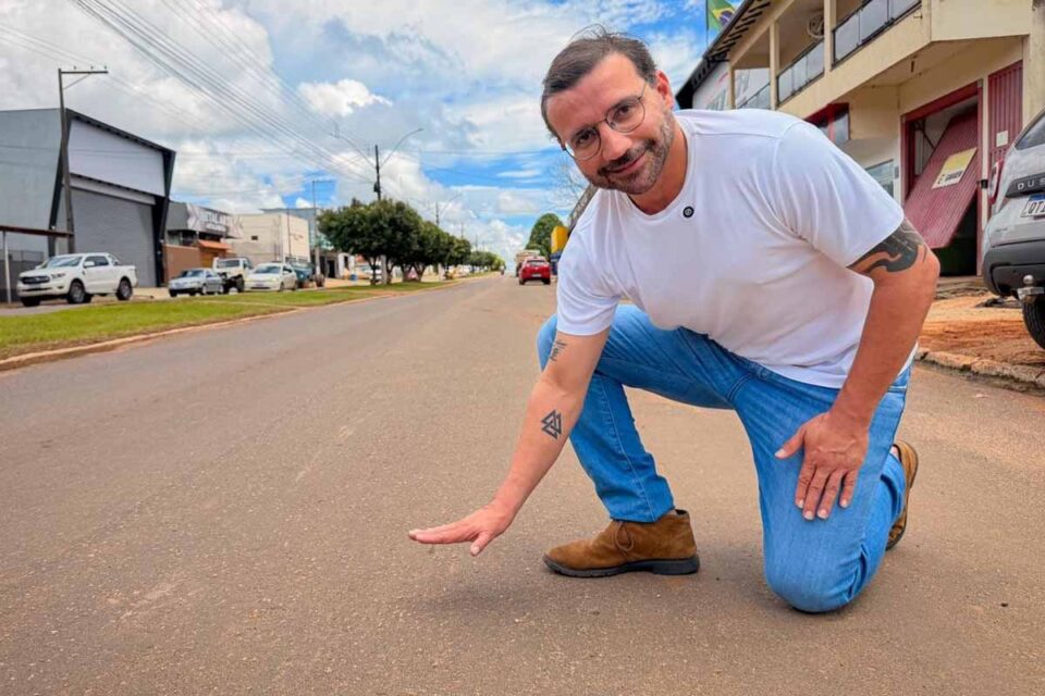 <div style="
                font-size: 18px;
                font-weight: bold;
                color: #0073aa;
                margin-bottom: 5px;
                text-transform: uppercase;
            ">MOBILIDADE URBANA</div>Deputado Ribeiro do Sinpol destina mais de R$ 1,2 milhão para asfalto em Alta Floresta d’Oeste