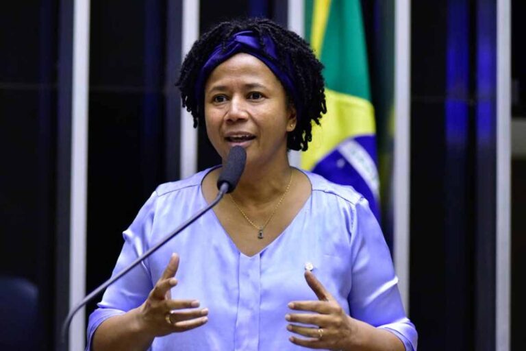 Sílvia Cristina destaca capacitação da Fundação Francisco Dornelles para formação de lideranças em Rondônia