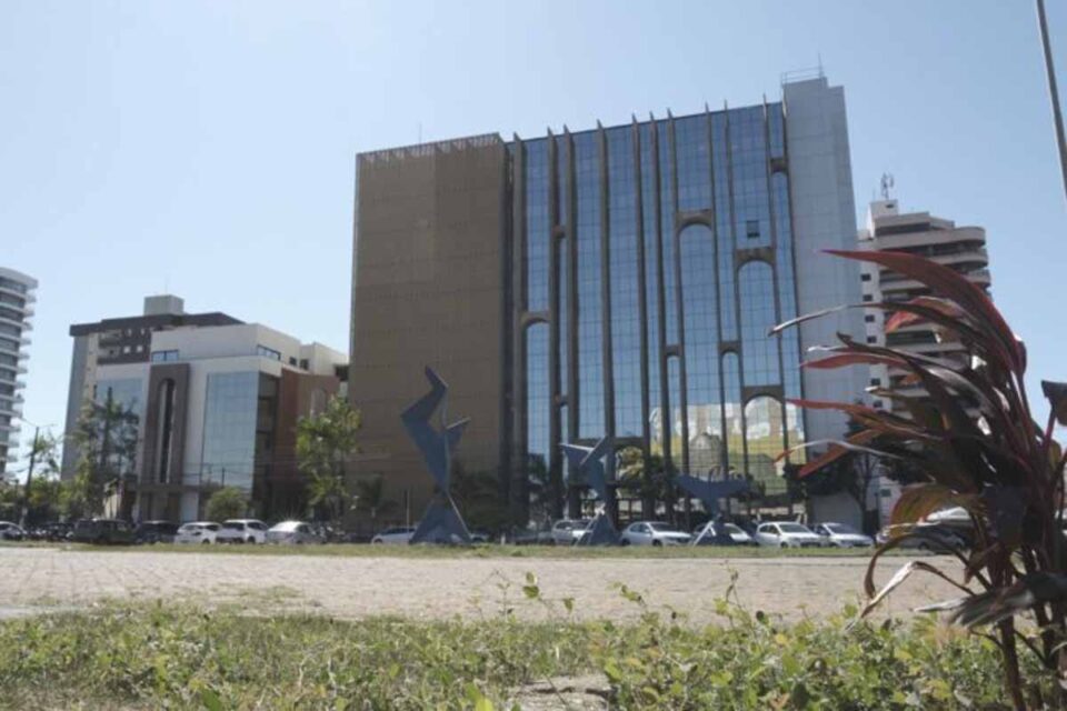 <div style="
                font-size: 18px;
                font-weight: bold;
                color: #0073aa;
                margin-bottom: 5px;
                text-transform: uppercase;
            ">EMENDAS PARLAMENTARES</div>Fiscalização de emendas parlamentares reúne TCE, MPC, PGE e Assembleia em Rondônia