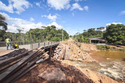 Ponte do Bate Estaca é liberada na Estrada de Santo Antônio após reconstrução e entra na fase final