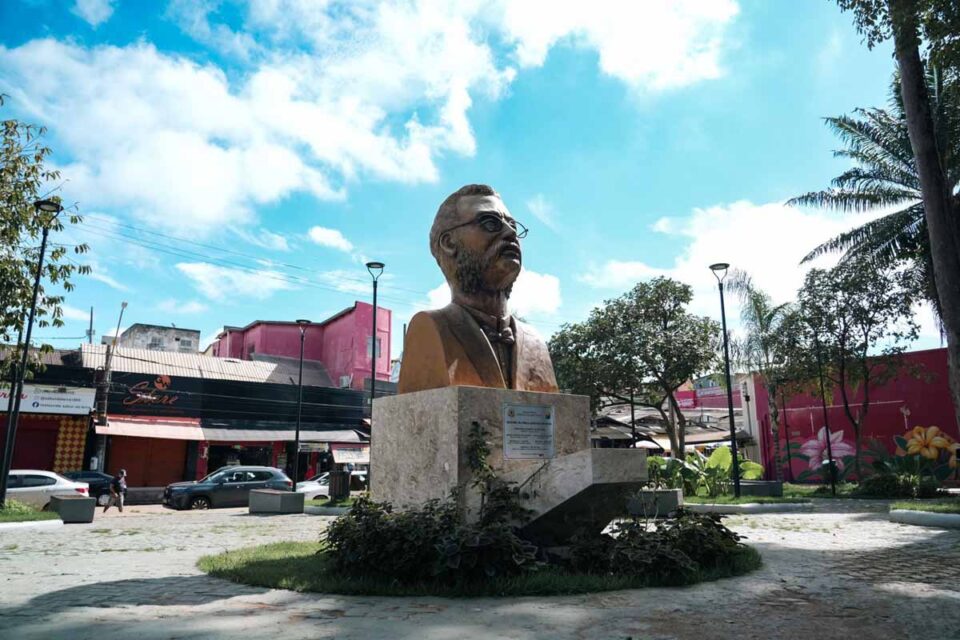 <div style="
                font-size: 18px;
                font-weight: bold;
                color: #0073aa;
                margin-bottom: 5px;
                text-transform: uppercase;
            ">MEMÓRIA</div>Praça Jonathas Pedrosa em Porto Velho a história da primeira praça de Rondônia