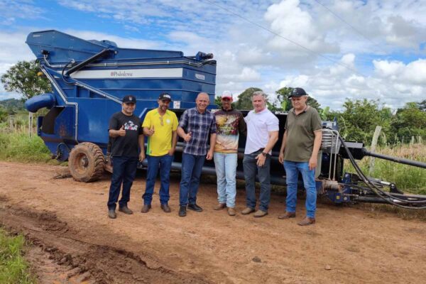 Ezequiel Neiva destina recolhedora de café para Alta Floresta e amplia produção de mais de 40 famílias