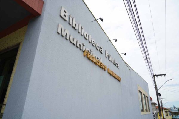 Reforma da Biblioteca Francisco Meirelles moderniza espaço e amplia acesso à leitura