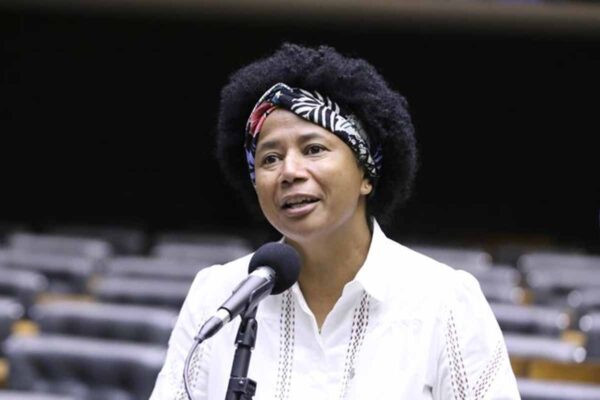 Apae de Machadinho d’Oeste recebe R$ 200 mil em emenda de Sílvia Cristina para custeio e manutenção