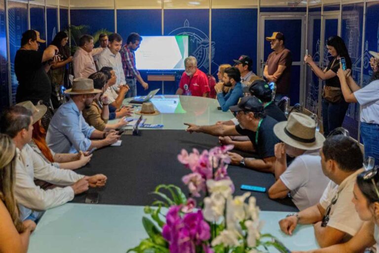 Alero debate novas rotas internacionais para escoamento da produção de Rondônia durante a Rondônia Rural Show