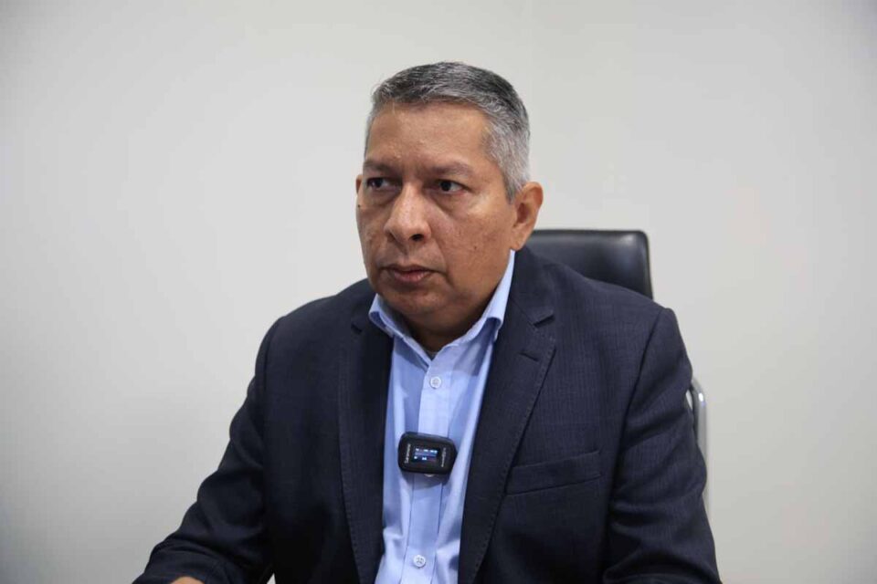 <div style="
                font-size: 18px;
                font-weight: bold;
                color: #0073aa;
                margin-bottom: 5px;
                text-transform: uppercase;
            ">REFORMA TRIBUTÁRIA</div>Porto Velho inicia adequação à Reforma Tributária com convênio entre Prefeitura e Governo de Rondônia