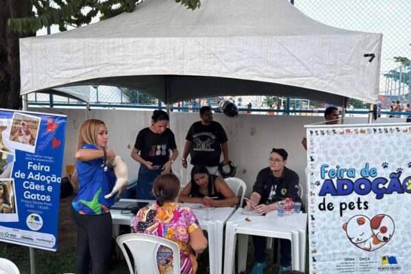 Evento em Porto Velho promove adoção de animais, castração gratuita e entrega de mudas no Dia das Mães