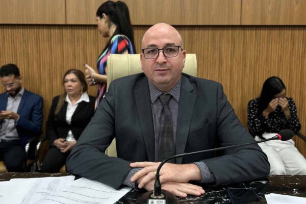Vereador Gedeão Negreiros propõe Cartão Digital da Gestante na saúde municipal de Porto Velho