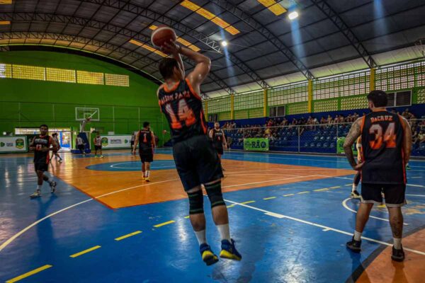 Finais da seletiva do JIR 2026 definem equipes de Porto Velho no basquete e voleibol