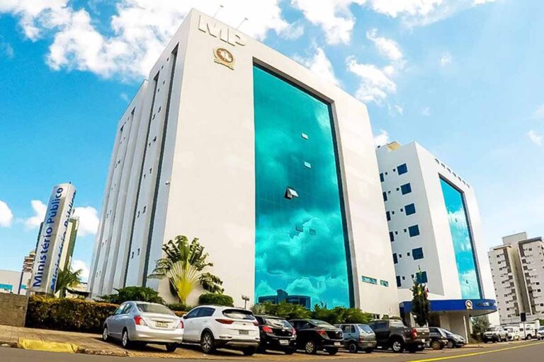 Assembleia de Rondônia aprova reajuste de 5% para servidores do Ministério Público com impacto a partir de maio