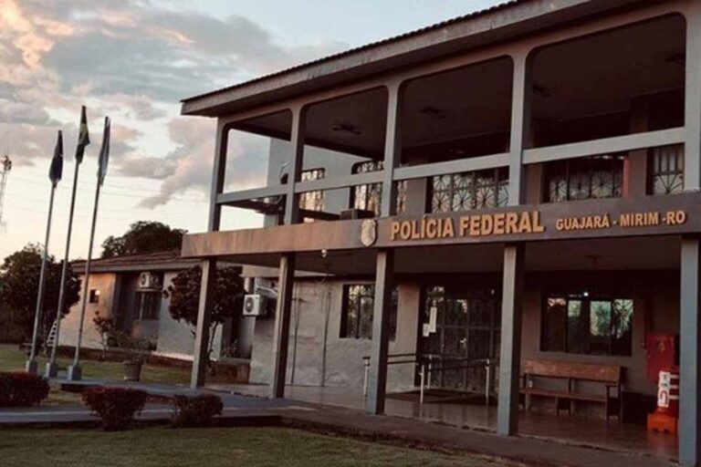 Polícia Federal prende foragido da Justiça com três mandados em aberto em Guajará-Mirim