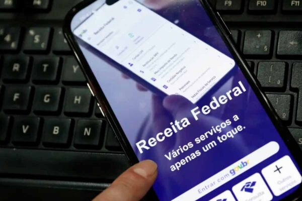 Receita Federal libera R$ 16 bilhões em restituições do Imposto de Renda para 8,7 milhões de contribuintes