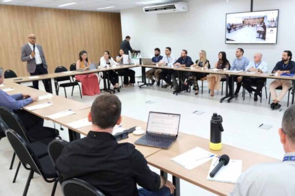 TCE-RO inicia elaboração de manual para aplicar modelos CHAP e M-RAIG na gestão pública
