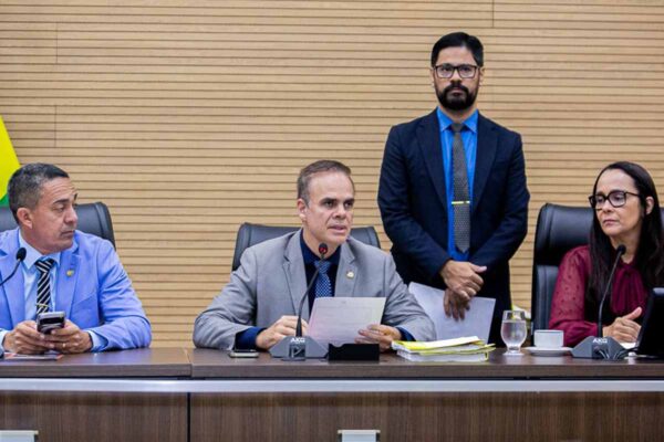 Assembleia de Rondônia aprova mais de R$ 150 milhões para previdência, PGE e conselhos tutelares