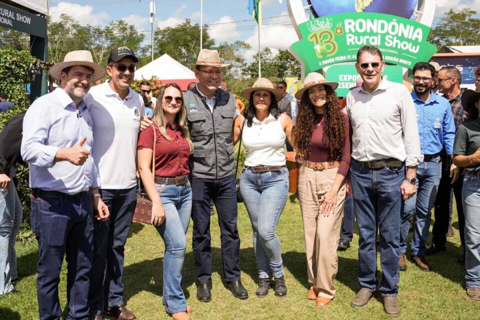 <div style="
                font-size: 18px;
                font-weight: bold;
                color: #0073aa;
                margin-bottom: 5px;
                text-transform: uppercase;
            ">RONDÔNIA RURAL SHOW</div>Assembleia Legislativa participa da abertura da 13ª Rondônia Rural Show Internacional em Ji-Paraná