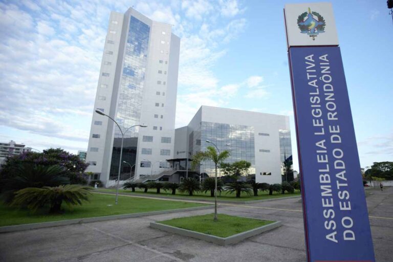 Alero autoriza R$ 1,25 milhão para contratação de banca de concurso da Seduc