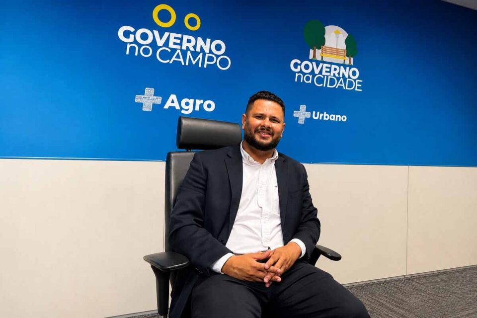 <div style="
                font-size: 18px;
                font-weight: bold;
                color: #0073aa;
                margin-bottom: 5px;
                text-transform: uppercase;
            ">CRÉDITO RURAL</div>Samuel Costa defende industrialização da produção agrícola e ampliação do crédito para pequenos empreendedores em Rondônia