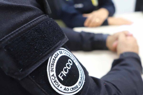 Foragido com condenação definitiva é preso pela FICCO/RO em Porto Velho por homicídio e corrupção de menores