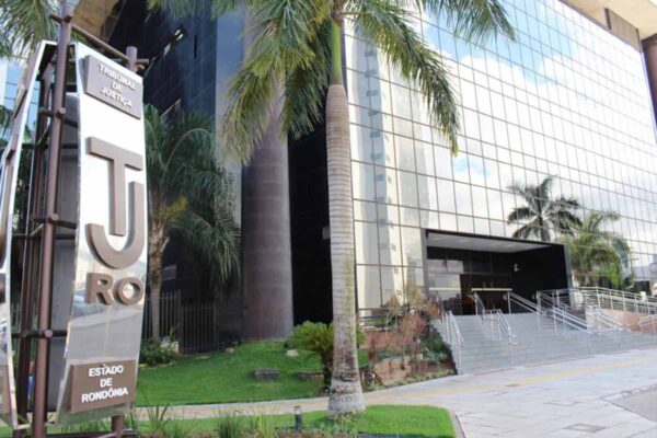 1º Tribunal do Júri de Porto Velho condena homem a 14 anos por matar genro durante festa de aniversário