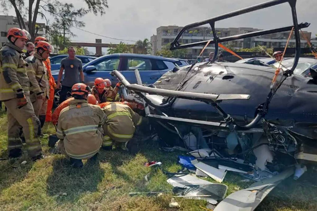 Anac apura suspeita de transporte aéreo clandestino em helicóptero envolvido em colisão fatal no Rio