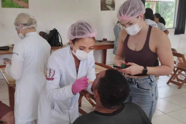 Projeto Sorriso que Transforma amplia atendimento odontológico a pessoas em recuperação em Porto Velho