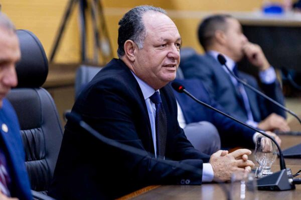 Pedro Fernandes comemora aprovação de projeto que transforma Programa Face a Face em política pública em Rondônia