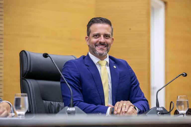 SEDUC avalia reduzir nota mínima de concurso para ampliar número de aprovados em Rondônia