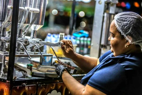 Rondônia soma 2.398 vagas de emprego e amplia oportunidades em diversos municípios