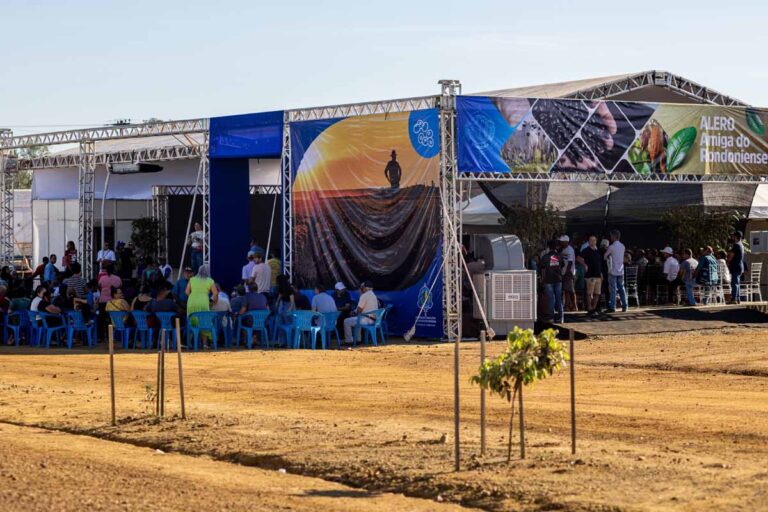 Expobur: mutirão para nova Carteira de Identidade registra grande procura e amplia agendamentos em Buritis