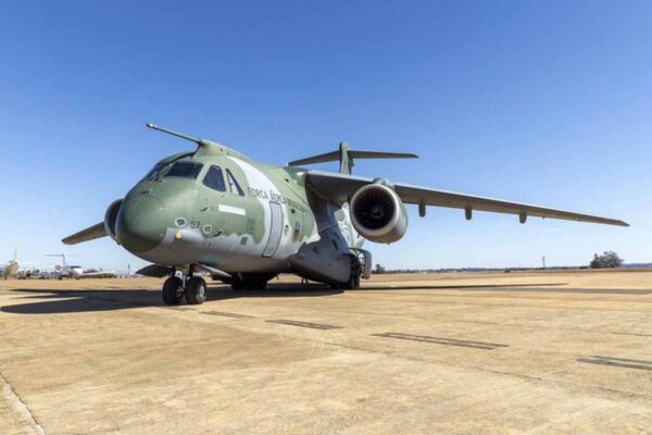 FAB envia KC-390 à Venezuela com equipes de busca, resgate e 9 toneladas de equipamentos