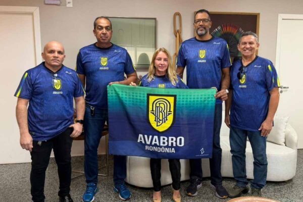 Ieda Chaves viabiliza R$ 138 mil para levar equipe de basquete master de Rondônia ao Norte-Nordeste 2026