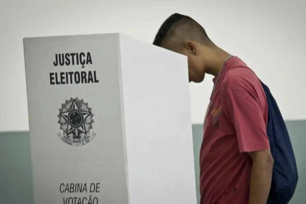 MPE defende no TSE manutenção de pesquisa eleitoral da AtlasIntel suspensa por Nunes Marques