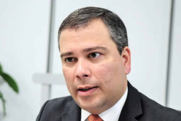 PGR rejeita pedido de delação premiada de ex-presidente do BRB investigado no caso Banco Master