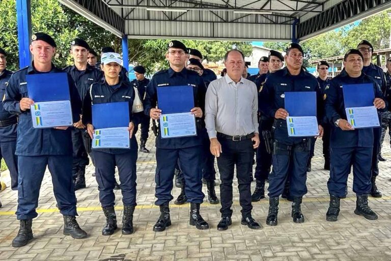 Apreensão de drogas no Vale do Jamari rende homenagem a policiais do 7º BPM