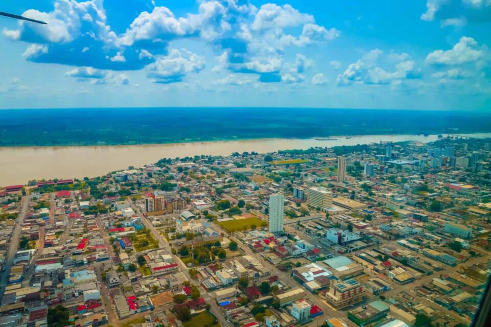 <div style="
                font-size: 18px;
                font-weight: bold;
                color: #0073aa;
                margin-bottom: 5px;
                text-transform: uppercase;
            ">ECONOMIA</div>PIB de Rondônia cresce 76,54% desde 2019 e coloca estado entre os destaques da economia brasileira