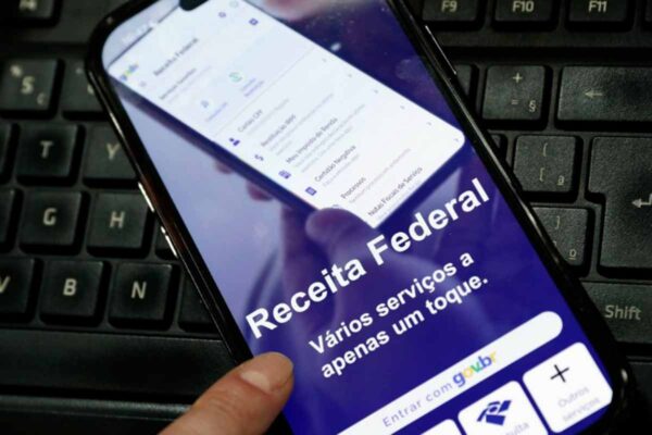 Receita Federal abre consulta ao segundo lote da restituição do Imposto de Renda 2026 nesta terça-feira