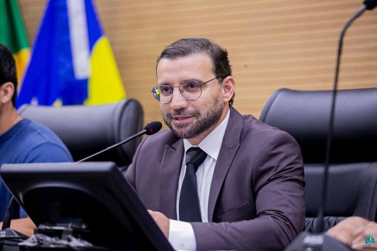 Ribeiro do Sinpol destina R$ 500 mil para manutenção dos atendimentos da AMAAR em Ariquemes