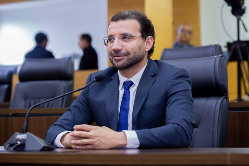 Ribeiro do Sinpol destina R$ 120 mil para compra de veículo que reforçará atendimentos de saúde em Machadinho D’Oeste