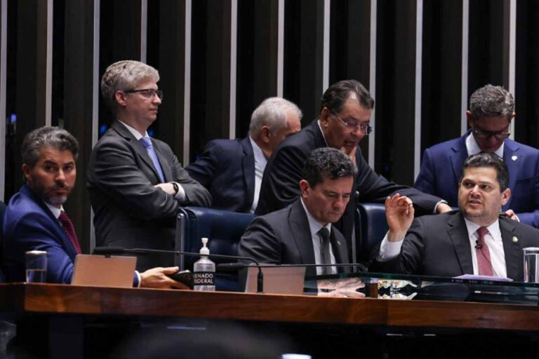 Senado aprova projeto que libera recursos do Fundo do Pré-Sal para renegociação de dívidas do agronegócio