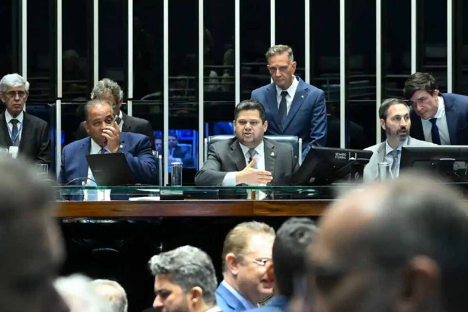 <div style="
                font-size: 18px;
                font-weight: bold;
                color: #0073aa;
                margin-bottom: 5px;
                text-transform: uppercase;
            ">CRIANÇAS VÍTIMAS DE ESTUPRO</div>Senado revoga resolução do Conanda sobre atendimento a crianças vítimas de violência sexual e aborto legal