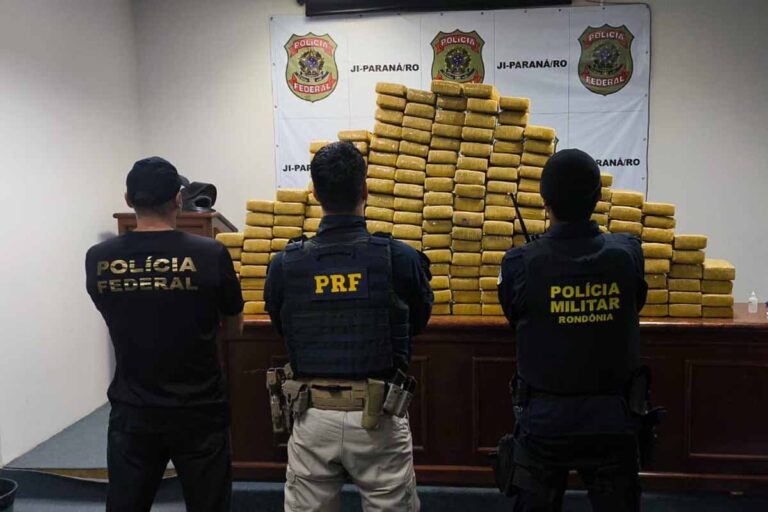PM de Rondônia apreende 208 kg de maconha após perseguição e acidente na RO-481