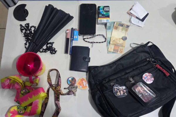 PM recupera celular e bolsa roubados e encaminha dois suspeitos à Central de Flagrantes em Porto Velho