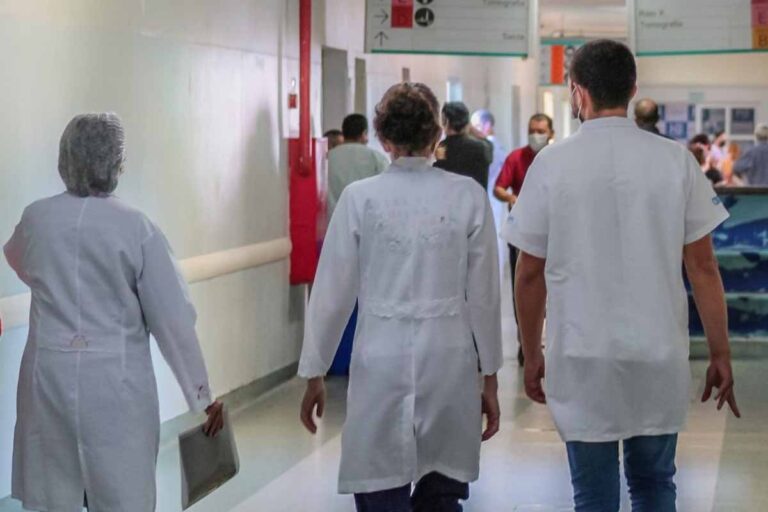 Assembleia de Rondônia aprova quase R$ 50 milhões para hospitais, exames e piso da Enfermagem