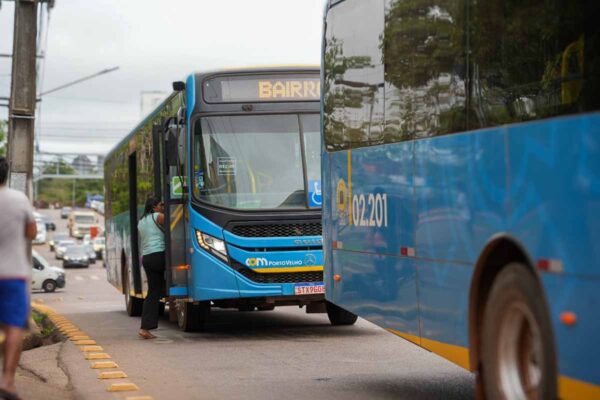 Tarifa de ônibus a 3 reais aumenta em 25 por cento o número de passageiros em Porto Velho
