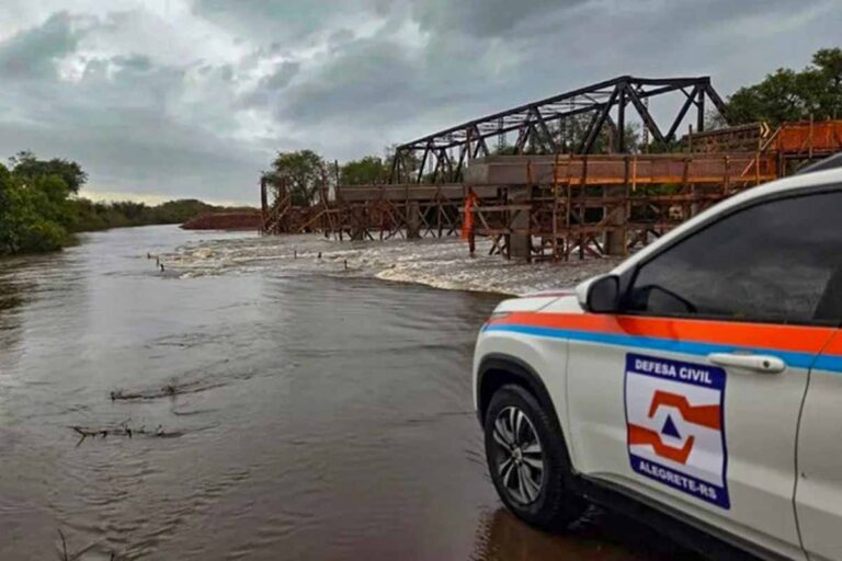 Tempestades severas ameaçam Rio Grande do Sul após chuvas atingirem 206 cidades