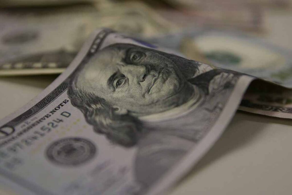 EUA elevam tarifas sobre produtos brasileiros para até 37,5%