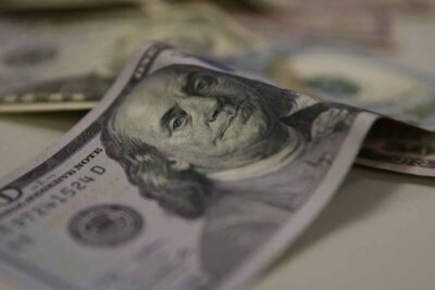 EUA elevam tarifas sobre produtos brasileiros para até 37,5%