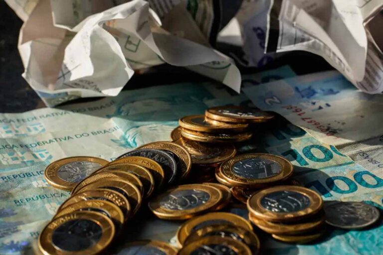 Consumo das famílias impulsiona alta de 0,7% da economia brasileira em maio