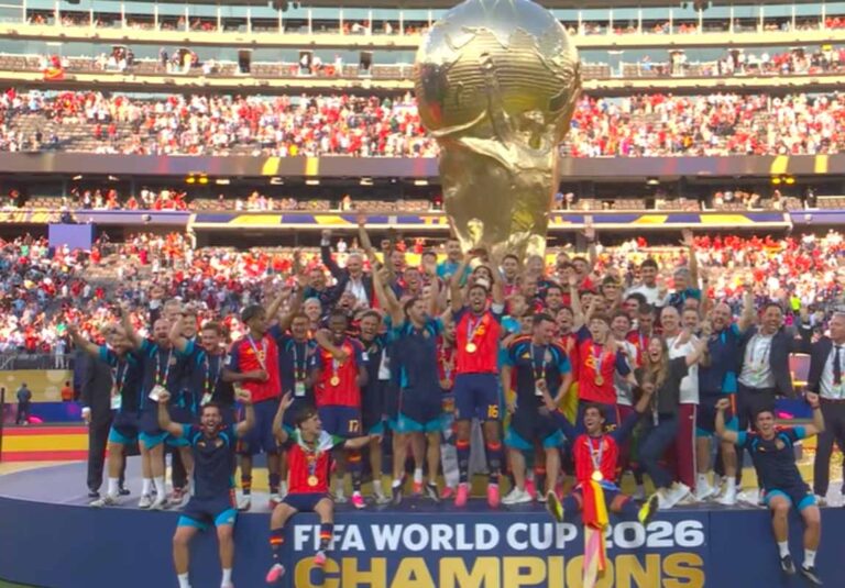 Espanha vence Argentina na prorrogação e conquista segundo título da Copa do Mundo