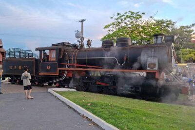 Locomotiva 18 volta a circular na Estrada de Ferro Madeira-Mamoré e reforça turismo histórico em Porto Velho